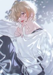  1boy absurdres adam's_apple arm_on_knee backlighting blonde_hair chusi_0122 collarbone commentary cowboy_shot fingernails fura_kanato grey_pants hair_over_one_eye hand_up head_tilt highres knee_up light_blush long_sleeves looking_at_viewer male_focus nijisanji one_eye_covered pants shadow shirt short_hair simple_background sitting smile solo sunlight teeth untranslatable_commentary upper_teeth_only v violet_eyes white_background white_shirt 