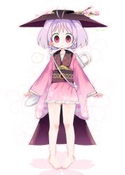  1girl ? alternate_hairstyle antenna_hair barefoot black_hat bowl bowl_hat cape commentary_request floral_print flower full_body gradient_clothes gradient_kimono hat highres japanese_clothes kimono kiwi_(x_x915) knees_apart_feet_together long_sleeves low_twintails outline pink_flower pink_outline purple_hair red_eyes red_kimono sash short_hair solo spoken_question_mark standing sukuna_shinmyoumaru touhou twintails variant_set 