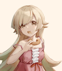  1girl bare_shoulders blonde_hair commentary_request doughnut dress eating food food_in_mouth highres holding holding_donut holding_food long_hair looking_at_viewer monogatari_(series) oretekiya oshino_shinobu pink_dress simple_background sleeveless sleeveless_dress solo yellow_background yellow_eyes 