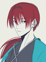  1boy black_eyes black_kimono commentary_request fate/grand_order fate_(series) green_haori grey_background haori harada_sanosuke_(teal_haori_and_hakama)_(fate) highres hikarabi_sakana japanese_clothes kimono looking_to_the_side low_ponytail male_focus parted_lips ponytail red_hair sideways_glance simple_background solo upper_body 
