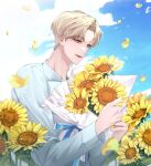  1boy absurdres blonde_hair blue_shirt blurry bouquet character_request chum_jae clouds collared_shirt commentary_request day debwi_mos_hamyeon_jugneun_byeong_geollim flower highres holding holding_bouquet holding_flower korean_commentary long_sleeves male_focus open_mouth outdoors parted_bangs petals shirt short_hair smile solo sunflower upper_body yellow_eyes yellow_flower 