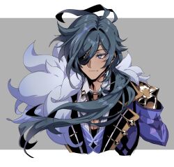  1boy blue_coat blue_hair closed_mouth coat commentary cropped_torso dark-skinned_male dark_skin eyelashes eyepatch floating_hair fur_trim genshin_impact gold_trim grey_background hair_intakes highres kaeya_(genshin_impact) lapels letterboxed long_hair looking_to_the_side male_focus nagori_(uusdvedp) notched_lapels one_eye_covered parted_bangs sideways_glance smile solo untranslatable_commentary very_long_hair white_fur 