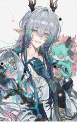  1boy animal arknights artist_request bonsai chinese_commentary colored_extremities commentary_request commission dragon dragon_boy dragon_horns earrings eastern_dragon eastern_dragon_horns flower_pot green_hands grey_hair hair_between_eyes highres holding holding_flower_pot horns jewelry little_ba'jie_(arknights) long_hair long_sleeves looking_at_viewer male_focus multicolored_hair pink_eyes pointy_ears second-party_source simple_background smile solo streaked_hair upper_body white_background yi_(arknights) 