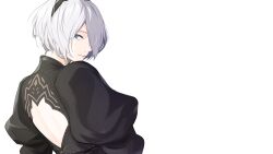  1girl 2b_(nier:automata) absurdres back_cutout black_hairband blue_eyes clothing_cutout enotouwa hairband highres juliet_sleeves long_sleeves looking_at_viewer looking_back nier:automata nier_(series) puffy_sleeves short_hair simple_background solo upper_body white_background white_hair 