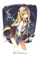  1girl belt black_wings blonde_hair blue_belt blue_bow blue_bowtie bow bowtie bridal_gauntlets character_name closed_mouth commentary_request cowboy_shot cropped_legs expressionless head_wings kumagaya_(bitkat) leaning_forward long_hair looking_at_viewer low-tied_long_hair purple_skirt ragnarok_online shirt skirt sleeveless sleeveless_shirt solo star_gladiator_(ragnarok_online) violet_eyes white_background white_shirt wings 