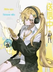  akita_neru bandaid bandaid_on_leg blonde_hair character_doll character_name chinese_text doll dress_shirt english_text hatsune_miku headset highres kaukrtya0915 keyring long_hair necktie shirt side_ponytail signature simple_background skirt very_long_hair white_shirt yellow_background yellow_eyes yellow_necktie 