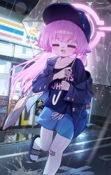  1girl :d bag bandaid bandaid_on_knee bandaid_on_leg baseball_cap black_hat black_jacket black_shirt blue_archive blue_shorts blush capry closed_eyes collarbone commentary_request convenience_store facing_viewer fang flat_chest flip-flops foot_out_of_frame halo hat highres holding holding_umbrella hoshino_(blue_archive) jacket long_hair long_sleeves night open_clothes open_jacket outdoors pink_hair pink_halo print_shirt rain road sandals shirt shop short_shorts shorts sidelocks smile solo standing standing_on_one_leg tote_bag umbrella very_long_hair 