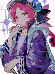  1boy coat commentary crescent_print diamond_(gemstone) dutch_angle gem_hat_ornament hand_to_own_mouth hand_up hat highres holding holding_staff long_hair male_focus merumerumerume parted_lips pink_eyes pink_hair ponytail purple_coat puyopuyo puyopuyo_quest shirt solo sparkle staff star_(symbol) star_print stole sullivan_(diamond_hunter)_(puyopuyo) sullivan_(puyopuyo) trap twitter_username untranslatable_commentary upper_body white_hat white_shirt 