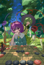  2girls absurdres black_hairband black_hat blue_shirt blue_sky buttons collared_shirt day diamond_button disembodied_linked_eye easel eyeball frilled_sleeves frills green_eyes green_hair green_skirt hairband hat heart heart_button heart_of_string highres kaenbyou_rin kaenbyou_rin_(cat) komeiji_koishi komeiji_satori long_sleeves looking_at_viewer multiple_girls open_mouth outdoors painting_(object) pink_eyes pink_hair playing_games reiuji_utsuho reiuji_utsuho_(bird) shirt siblings sisters skirt sky smile touhou tree wide_sleeves xiangqi yellow_shirt yrenkun 