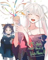  2girls ^_^ absurdres ahoge animal_ears black_choker blue_hair blue_hoodie blue_nails blush cho_kaguya-hime! choker closed_eyes colored_inner_hair commentary_request confetti fox_ears fox_girl green_eyes hair_ornament hair_rings hair_stick highres hood hood_down hoodie japanese_clothes kimono multicolored_hair multiple_girls nail_polish nishiyos off_shoulder open_mouth party_popper pink_hair purple_kimono runami_yachiyo runami_yachiyo_(tsukuyomi) sakayori_iroha sakayori_iroha_(tsukuyomi) shide short_hair simple_background translation_request vietnamese_commentary vietnamese_text white_hair 