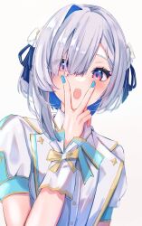  1girl amane_kanata aqua_bow aqua_bowtie asymmetrical_bangs asymmetrical_hair blue_hair blue_nails bob_cut bow bowtie colored_inner_hair commentary_request cunnilingus_gesture eyes_visible_through_hair film_grain gradient_background grey_background grey_hair hair_over_one_eye highres hololive hololive_idol_uniform_(bright) idol_clothes inward_v jacket missing_halo missing_wings multicolored_hair nail_polish official_alternate_costume open_mouth pink_streaks shirt short-sleeved_jacket short_hair short_sleeves simple_background single_hair_intake solo streaked_hair sui._(suikun) swept_bangs tongue tongue_out upper_body v v_over_mouth violet_eyes virtual_youtuber white_jacket white_shirt white_wrist_cuffs wrist_cuffs 