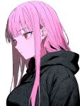  1girl black_hoodie blunt_bangs breasts expressionless eyelashes from_side highres hololive hololive_english hood hoodie large_breasts long_hair looking_to_the_side mori_calliope pink_hair red_eyes sidelocks virtual_youtuber white_background zeon_(zzeeonn) 