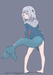  1girl absurdres barefoot blue_hair blue_hoodie blush closed_eyes fins fish_tail from_behind full_body gawr_gura grey_background grey_hair grin hair_ornament highres hololive hololive_english hood hood_down hoodie leaning_forward long_hair lyrinne shark_hair_ornament shark_tail simple_background smile solo standing tail teeth 