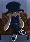  1girl absurdres armchair black_footwear black_pants blonde_hair blue_eyes blue_sweater chair cosplay full_body hat highres indoors inkling inkling_girl jamiroquai jay_kay jay_kay_(cosplay) kurafuto_(group_klee) large_hat looking_to_the_side pants shoes sitting sneakers solo splatoon_(series) splatoon_1 sweater tentacle_hair turtleneck turtleneck_sweater 