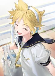  1boy bag bass_clef black_sailor_collar blonde_hair closed_eyes headphones headset highres kagamine_len male_focus naoko_(naonocoto) necktie outdoors sailor_collar shopping_bag short_hair short_ponytail short_sleeves solo spiky_hair vocaloid yellow_necktie 