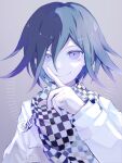  1boy checkered_clothes checkered_scarf closed_mouth danganronpa_(series) danganronpa_v3:_killing_harmony hair_between_eyes hand_up highres index_finger_raised jacket long_sleeves looking_at_viewer male_focus oma_kokichi pino_suke_(y_r_k_4) purple_hair scarf short_hair smile solo upper_body violet_eyes white_jacket 