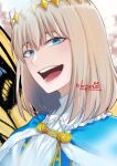  1boy arthropod_boy blue_cloak blue_eyes butterfly_wings cloak crown diamond_hairband fate/grand_order fate_(series) fur-trimmed_cloak fur_trim grey_hair insect_wings looking_at_viewer male_focus medium_hair nekopan_(nekopannti) oberon_(fate) signature smile solo upper_body white_background wings 