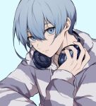  1boy blue_background blue_eyes blue_hair blue_lock closed_mouth commentary_request drawstring hair_between_eyes headphones headphones_around_neck highres hood hood_down hoodie long_sleeves looking_at_viewer male_focus moco_(1553561764583079936) short_hair simple_background solo split_mouth striped striped_hoodie two-tone_hoodie upper_body you_hiori 