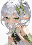  1girl bare_shoulders blush closed_mouth commentary_request genshin_impact gradient_background green_eyes grey_background grey_hair hair_ornament long_hair looking_at_viewer nahida_(genshin_impact) pointy_ears scottie_(phantom2) side_ponytail solo upper_body 