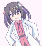  1girl belt black_hair bolo_tie brown_eyes commentary hair_ornament hair_ribbon hairclip hands_on_own_hips highres lab_coat long_sleeves looking_at_viewer medium_hair multicolored_hair onii-chan_wa_oshimai! open_labcoat open_mouth oyama_mihari purple_hair red_ribbon red_shirt ribbon shirt simple_background smile solo tryna_ride two-tone_hair white_background wing_collar 