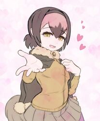  1girl bird_girl bird_tail bird_wings blush brown_cape brown_hair brown_sweater cape cowboy_shot dodo_(kemono_friends) fur_collar fur_trim grey_skirt hair_between_eyes head_wings heart highres kemono_friends long_sleeves multicolored_hair nokemono-san_(bocchi_friend) pink_hair pleated_skirt reaching reaching_towards_viewer short_hair skirt solo sweater tail two-tone_hair white_fur wings yellow_eyes 