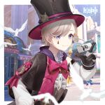  1boy asymmetrical_bangs black_cape black_headwear blonde_hair bow bowtie cape card detached_sleeves genshin_impact hat joker_(card) lyney_(genshin_impact) male_focus pink_bow pink_bowtie playing_card short_hair smile solo teardrop_facial_mark top_hat two-tone_gloves violet_eyes white_sleeves xieqi_(taomukeyima) 