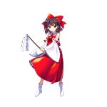  1girl bow brown_eyes brown_hair closed_mouth detached_sleeves embodiment_of_scarlet_devil full_body game_cg gohei hair_bow hair_tubes hakurei_reimu highres holding looking_at_viewer red_bow red_shirt red_skirt ribbon-trimmed_sleeves ribbon_trim rotte_(1109) shirt simple_background skirt smile solo third-party_source touhou touhou_lost_word white_background white_footwear wide_sleeves 