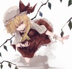  1girl crystal flandre_scarlet highres simple_background solo totopepe888 touhou white_background wings 
