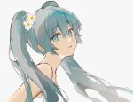  1girl aqua_eyes aqua_hair bare_shoulders commentary_request flower from_side hair_between_eyes hair_flower hair_ornament hatsune_miku highres long_bangs long_hair looking_at_viewer parted_lips rainry simple_background sleeveless solo twintails upper_body vocaloid white_background white_flower 