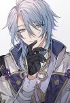  1boy armor black_gloves blue_hair closed_mouth genshin_impact gloves hair_between_eyes highres japanese_clothes kamisato_ayato long_hair looking_at_viewer male_focus mole mole_under_mouth nienieeel shoulder_armor simple_background smile solo upper_body violet_eyes white_background white_sleeves 