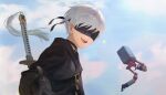  1boy absurdres aheuretokki bishounen black_blindfold black_gloves blindfold blue_sky choker from_below gloves highres katana looking_at_viewer male_focus nier:automata nier_(series) pod_(nier:automata) short_hair sky smile solo sword weapon yorha_no._9_type_s 