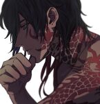  1boy adam&#039;s_apple backlighting black_hair blurry_edges closed_mouth dark-skinned_male dark_skin dragon_tattoo expressionless from_side gradient_hair hair_between_eyes hand_on_own_chin highres long_bangs looking_ahead male_focus multicolored_hair ookurikara redhead short_hair signature simple_background solo sytir tattoo topless_male touken_ranbu upper_body white_background yellow_eyes 
