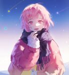  1girl absurdres bob_cut commentary_request hand_up highres korean_commentary long_sleeves looking_at_viewer lower_teeth_only mop_6_6 ootori_emu open_mouth pink_eyes pink_hair project_sekai scarf short_hair solo star_(sky) teeth upper_body winter 