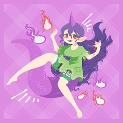  1girl barefoot blush_stickers clothes_writing fang fire full_body green_shirt green_shorts highres horns long_hair open_mouth pointy_ears purple_hair purple_horns red_eyes shinsei_tomato shirt shorts single_horn smile solo syringe tail tenkajin_chiyari touhou 