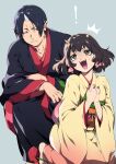  ! 1boy 1girl black_hair black_kimono brown_eyes brown_hair brown_kimono collarbone earrings fangs food-themed_earrings frown grey_background highres hoozuki_(hoozuki_no_reitetsu) hoozuki_no_reitetsu horns japanese_clothes jewelry kimono masuiiizo oni_horns open_mouth peach_maki pointy_ears sandals short_hair simple_background surprised sweatdrop teeth wide_sleeves 