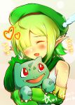  1girl aoi_(princess_connect!) blush bright_pupils bulbasaur chokomin claws closed_eyes color_connection crossover elbow_gloves fangs gloves green_gloves green_hair green_headwear green_scarf grey_background hair_over_one_eye hat_feather heart highres holding holding_pokemon nostrils open_mouth pointy_ears pokemon pokemon_(creature) princess_connect! red_eyes scarf shirt short_hair upper_body white_pupils white_shirt 