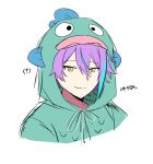  1boy ? alternate_costume animal_hood aqua_hair asymmetrical_bangs ceiling39 closed_mouth cropped_torso double-parted_bangs hair_between_eyes highres hood hood_up jumpsuit kamishiro_rui korean_text looking_at_viewer male_focus multicolored_hair onesie portrait project_sekai purple_hair short_hair simple_background smile solo split_mouth streaked_hair translation_request two-tone_hair white_background yellow_eyes 