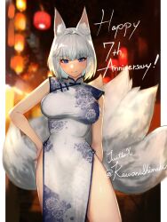  1girl absurdres akizuki_(17769498) alternate_costume animal_ears azur_lane blue_eyes blush breasts china_dress chinese_clothes commentary_request dress eyeshadow floral_print fox_ears fox_girl fox_tail hand_on_own_hip happy_anniversary highres hip_focus kaga_(azur_lane) kitsune large_breasts makeup medium_hair multiple_tails night outdoors partial_commentary red_eyeshadow slit_pupils smile solo standing tail thighs white_dress white_hair 