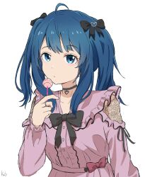  1girl absurdres ahoge black_bow black_bowtie black_choker blue_eyes blue_hair bow bowtie candy choker closed_mouth dress food hair_bow highres holding holding_candy holding_food holding_lollipop jirai_kei k2s lollipop looking_at_viewer make_heroine_ga_oo_sugiru! medium_hair official_alternate_costume pink_dress signature simple_background solo upper_body white_background yanami_anna 