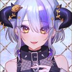  1girl black_horns blush collar demon_horns devilith_violustre fangs grey_hair highres horns long_hair multicolored_hair nogikawa purple_hair silvalive smile solo spiked_collar spikes streaked_hair virtual_youtuber yellow_eyes 