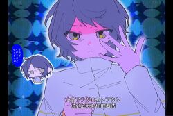  1boy :&lt; blue_background blue_hair capelet chibi chinese_commentary closed_mouth commentary_request daidaidaidaidaikirai gold_trim grey_eyes hand_up highres jitome long_sleeves luciole_riki male_focus mixed-language_commentary multiple_views parody pillarboxed saibou_shinkyoku shirt short_hair speech_bubble translation_request triangle_mouth utsugi_noriyuki white_capelet white_shirt 