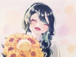  1girl :d =_= bouquet clover_hair_ornament facing_viewer hair_ornament highres holding holding_bouquet indie_virtual_youtuber long_hair mitumi_ci smile solo sumi_suya upper_body virtual_youtuber 