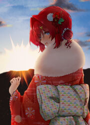  1girl alternate_costume ange_katrina ayuko_ammobium back_bow blue_eyes blue_sky blush bow clouds commentary_request egasumi flower from_behind fur-trimmed_kimono fur_trim grey_scrunchie hair_bun hair_flower hair_intakes hair_ornament hair_scrunchie hand_up highres japanese_clothes kanzashi kimono lens_flare long_sleeves looking_at_viewer looking_back multicolored_bow nijisanji open_mouth outdoors print_kimono red_hair red_kimono scrunchie sky solo sun sunrise teeth triangle_hair_ornament tsumami_kanzashi turning_head unmoving_pattern upper_body upper_teeth_only virtual_youtuber 