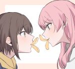  2girls bak_pep bang_dream! bang_dream!_it&#039;s_mygo!!!!! blush brown_eyes brown_hair chihaya_anon chips_(food) commentary_request eye_contact food food_in_mouth grey_eyes korean_commentary long_hair looking_at_another multiple_girls pink_hair pringle_duck short_hair takamatsu_tomori 