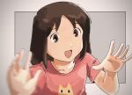  1girl azumanga_daioh blurry border brown_eyes brown_hair commentary fake_mrbeast_(meme) grey_background hands_up highres kasuga_ayumu looking_at_viewer medium_hair meme open_mouth outside_border pink_shirt potsato print_shirt shirt simple_background smile solo t-shirt upper_body white_border 