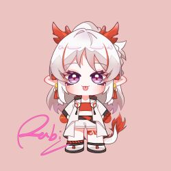  1girl :p arknights arms_at_sides beads blush chibi chibi_only chinese_commentary closed_mouth coat commentary_request dragon_girl dragon_horns dragon_tail earrings full_body grey_hair highres horns jewelry looking_at_viewer multicolored_hair nian_(arknights) no_nose open_clothes open_coat orange_hair pink_background pointy_ears shorts signature simple_background smile solo standing streaked_hair tail tongue tongue_out violet_eyes white_coat white_hair white_shorts wubai_da_tu_rabi 