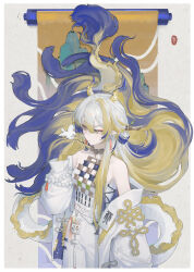  absurdres animal arknights bare_shoulders beads belt bird blonde_hair chinese_commentary closed_mouth colored_extremities commentary cowboy_shot dragon_girl dragon_horns dragon_tail earrings floating_hair green_eyes hair_between_eyes hair_intakes hand_up highres horns jacket jewelry lihua_(azhen) long_hair long_sleeves multicolored_hair necklace off_shoulder pointy_ears purple_hair shu_(arknights) solo standing strapless tail tube_top very_long_hair white_belt white_bird white_hair white_jacket white_tube_top zipper 