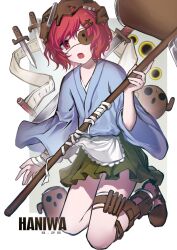  1other androgynous apron armor blue_kimono border brown_hakama brown_helmet brown_slippers dagger dated euthan eyepatch floating_clothes frilled_apron frills full_body grey_background hakama hakama_short_skirt hakama_skirt hammer haniwa_(statue) helmet highres holding holding_hammer japanese_clothes katano_sukune katano_sukune&#039;s_bottle_opener kimono kneeling knife len&#039;en long_sleeves looking_at_viewer open_mouth other_focus outside_border red_eyes red_hair scroll short_hair short_kimono skirt slippers solo thigh_strap waist_apron weapon white_apron white_border wide_sleeves 