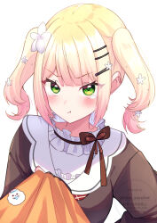  1girl 1other :t angry blonde_hair blunt_ends blush bow bowtie brown_bow brown_bowtie brown_cardigan cardigan clothes_grab collar flower frilled_collar frilled_shirt frills gradient_hair green_eyes hair_flower hair_ornament hairclip highres hiiro_yuya hololive looking_at_viewer medium_hair momosuzu_nene momosuzu_nene_(casual) multicolored_hair neckerchief official_alternate_costume official_alternate_hair_length official_alternate_hairstyle orange_shirt pink_hair plaid_clothes plaid_neckerchief pout red_neckerchief sailor_collar shirt shirt_grab sidelocks simple_background tearing_up twintails twitter_username upper_body virtual_youtuber watermark white_background white_flower white_sailor_collar yukimin_(yukihana_lamy) 