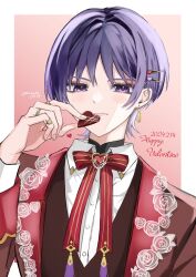  1boy absurdres black_collar blunt_ends blush border bow bowtie brown_vest candy chocolate closed_mouth collar collared_shirt dated earrings eyelashes eyeliner eyeshadow flower flower_ornament food genshin_impact glint gold_earrings gold_ring gold_trim hair_intakes hair_ornament hairclip hand_up happy_valentine heart heart-shaped_chocolate heart-shaped_food heart_hair_ornament highres holding holding_food jacket jewelry layered_sleeves lipgloss long_sleeves looking_at_viewer makeup male_focus mandarin_collar pink_background pinky_ring purple_hair red_bow red_bowtie red_eyeliner red_eyeshadow red_jacket red_sleeves red_suit rose runn0524 scaramouche_(genshin_impact) shirt smile solo striped_bow striped_bowtie striped_clothes suit suit_jacket tassel tsurime twitter_username undershirt upper_body vest violet_eyes white_border white_collar white_flower white_rose white_shirt white_sleeves wispy_bangs 
